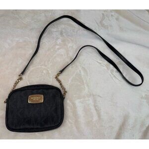 MICHAEL KORS Small Crossbody Bag Gold Chain Strap Black